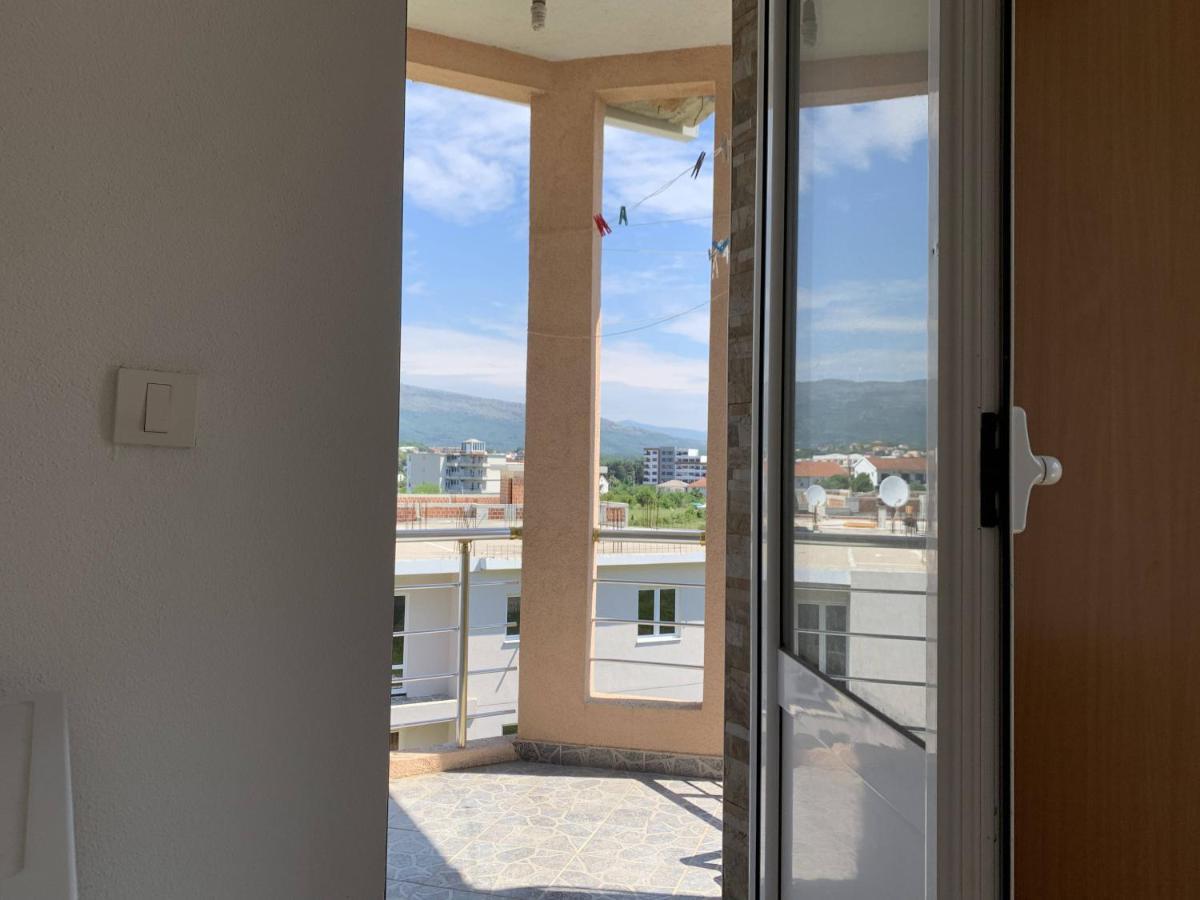 Guest House Koliqi - Hotel & Apartments Ulcinj Exteriör bild