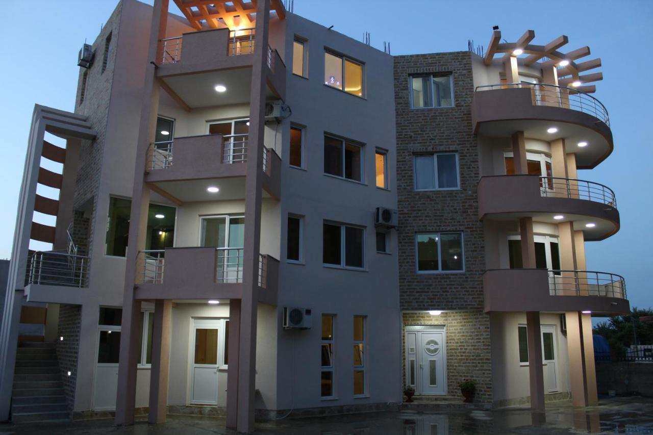 Guest House Koliqi - Hotel & Apartments Ulcinj Exteriör bild